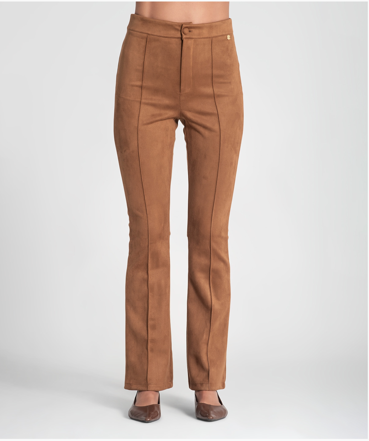 Bell-bottom pants