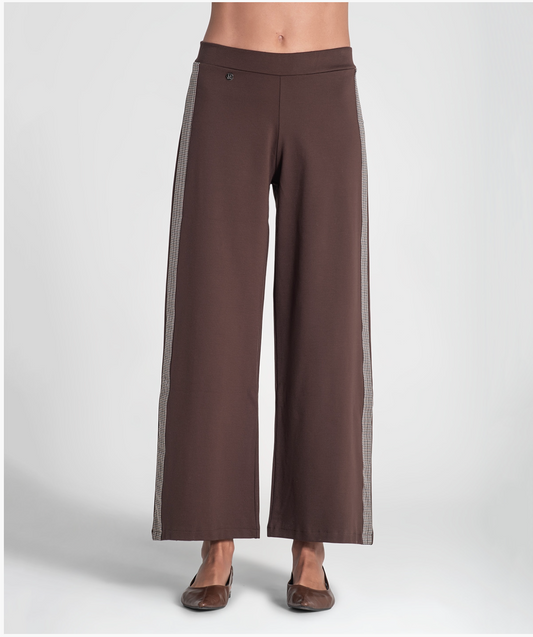 Pants with pied-de-poule